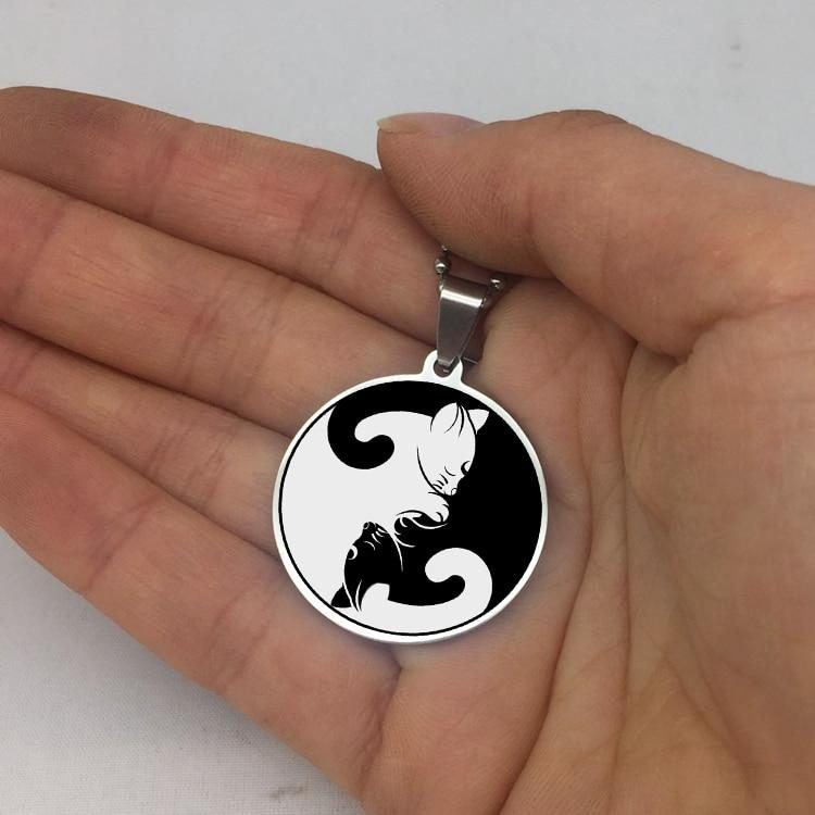 Collier Chat Yin Yang