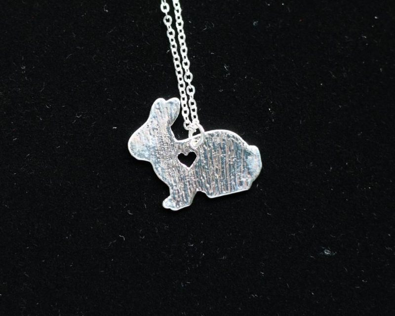 Collier Et Pendentif Peter Rabbit