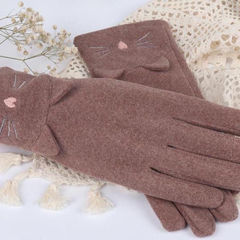 Jolis Gants De Broderie